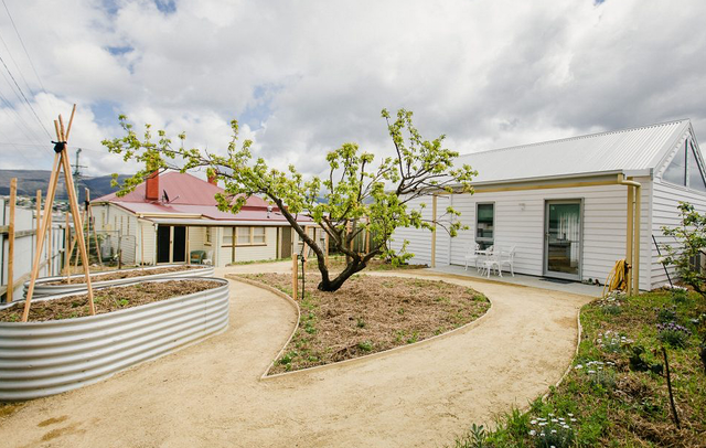 44 Homes For Privileged Like Minded Families